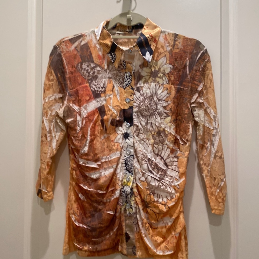 Fantasia Lace blouse- size Large